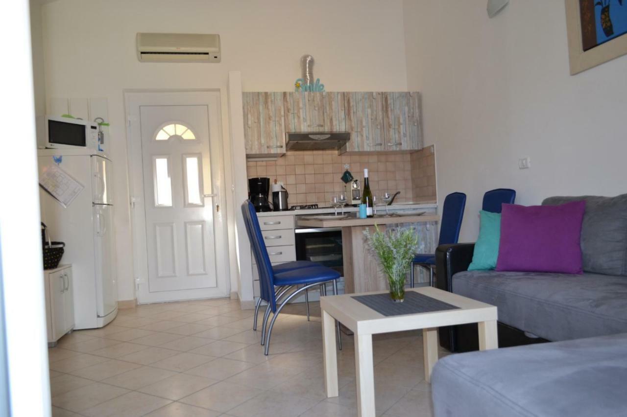 Apartment Din